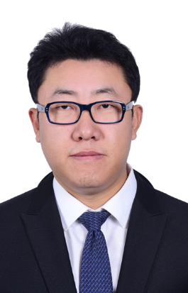 袁春
