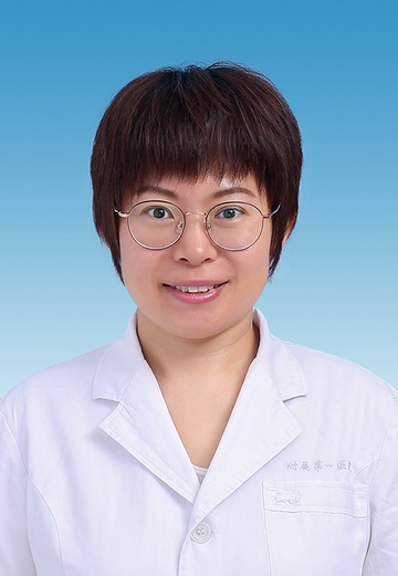 何薇薇