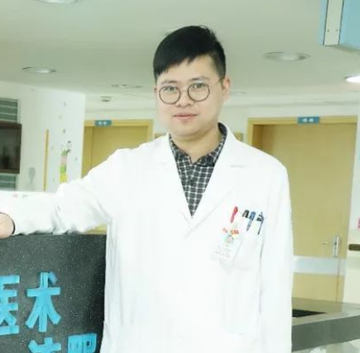 陈炳荣