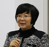 师建梅