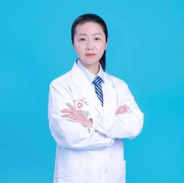 潘婉
