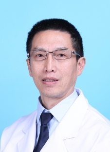 王健