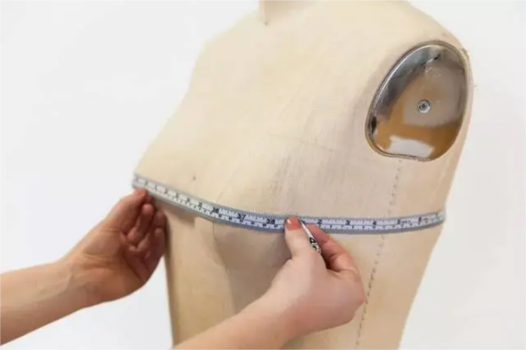 测胸围正确方法图 测胸围正确方法图