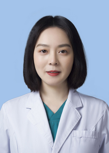 熊梓汀