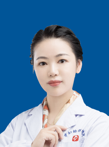 李琼