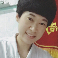 李菡