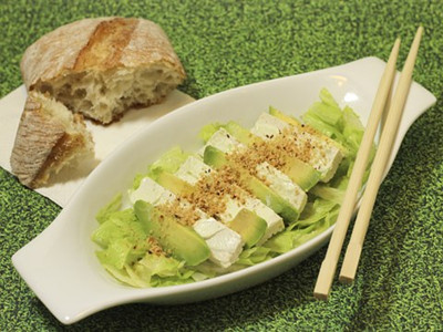 avocado-salad-728612__340_副本.jpg