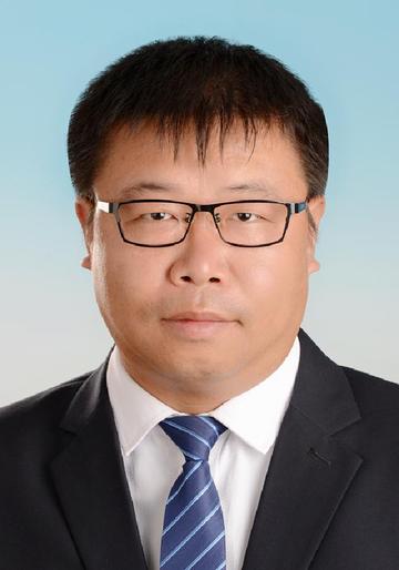 张楠