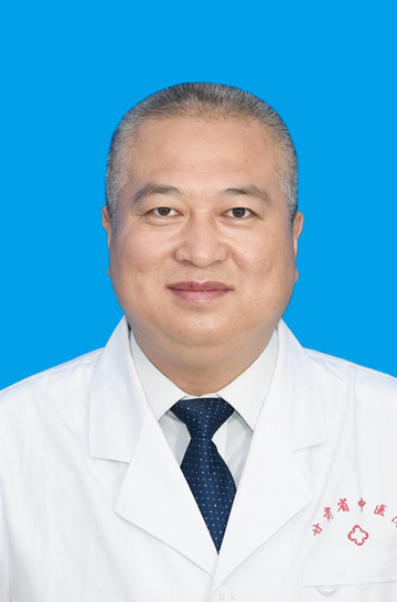 张堃