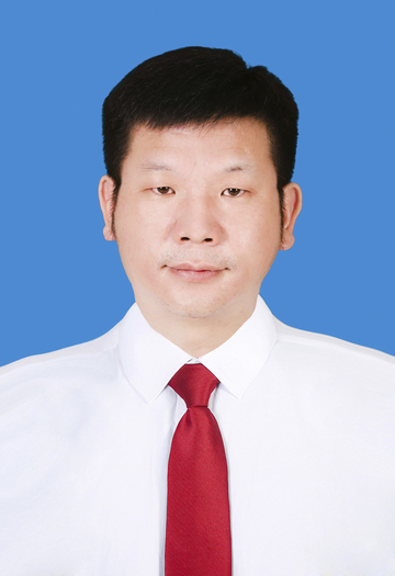 杨崇毛