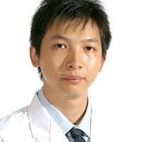 岑炜