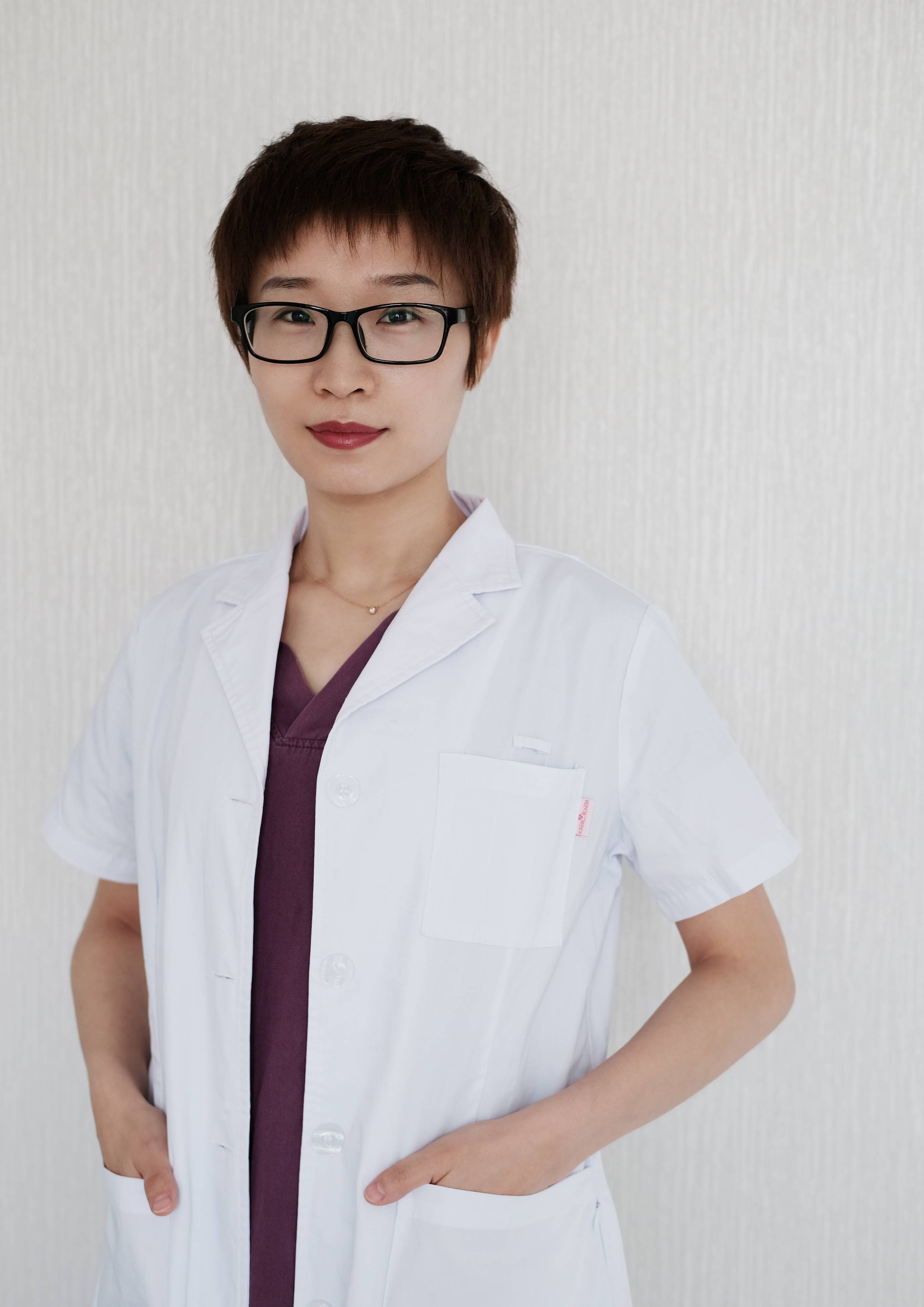 关于北京大学口腔医院先生医生问诊黄牛挂号合理收费的信息