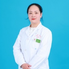 熊蕾