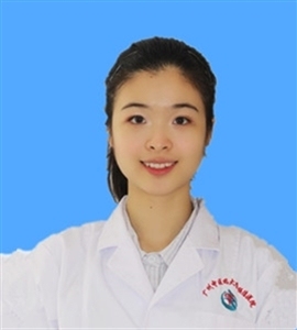 李盈君