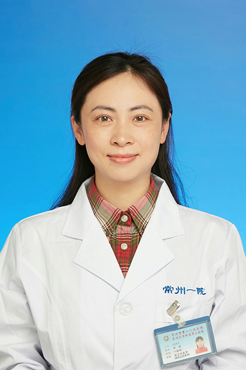 邹芳