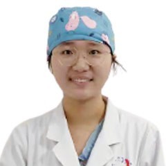 杨榃楚